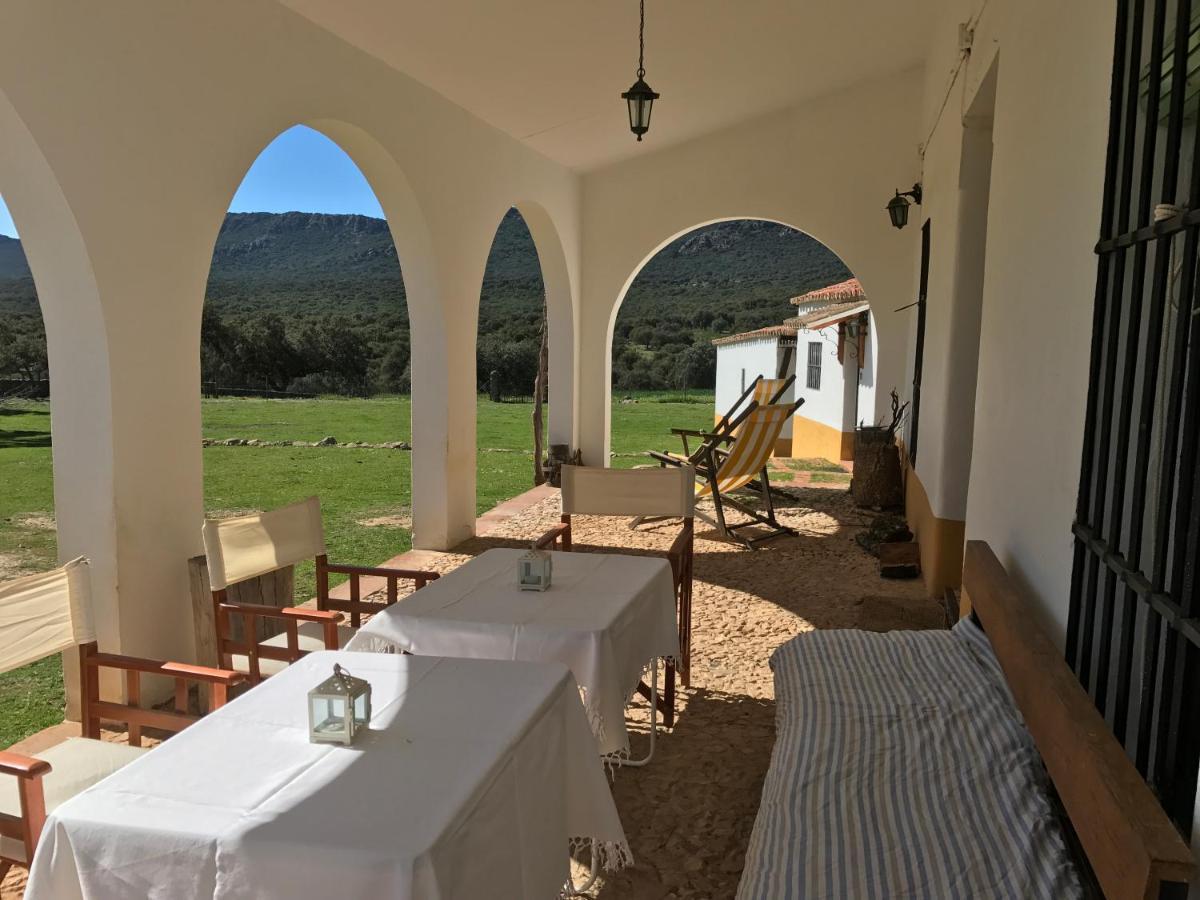 Casa Rural De La Finca Sierra Grande Hornachos Екстериор снимка